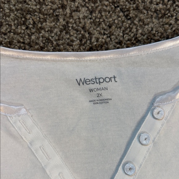 Westport White Button 3/4 Sleeve Top, 2X - Picture 2 of 5